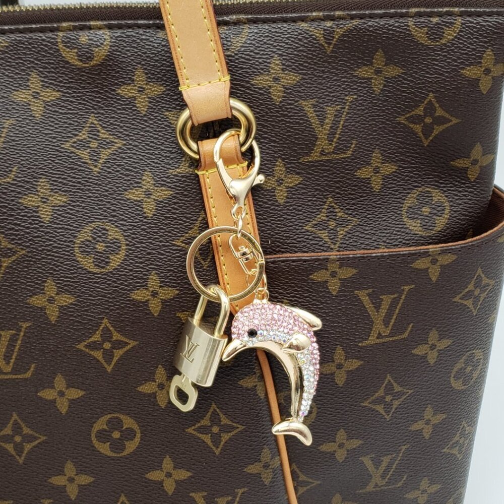 Louis Vuitton Gold Lock 🔑 Authentic LV Padlock + Bag Unbranded Dolphin Charm